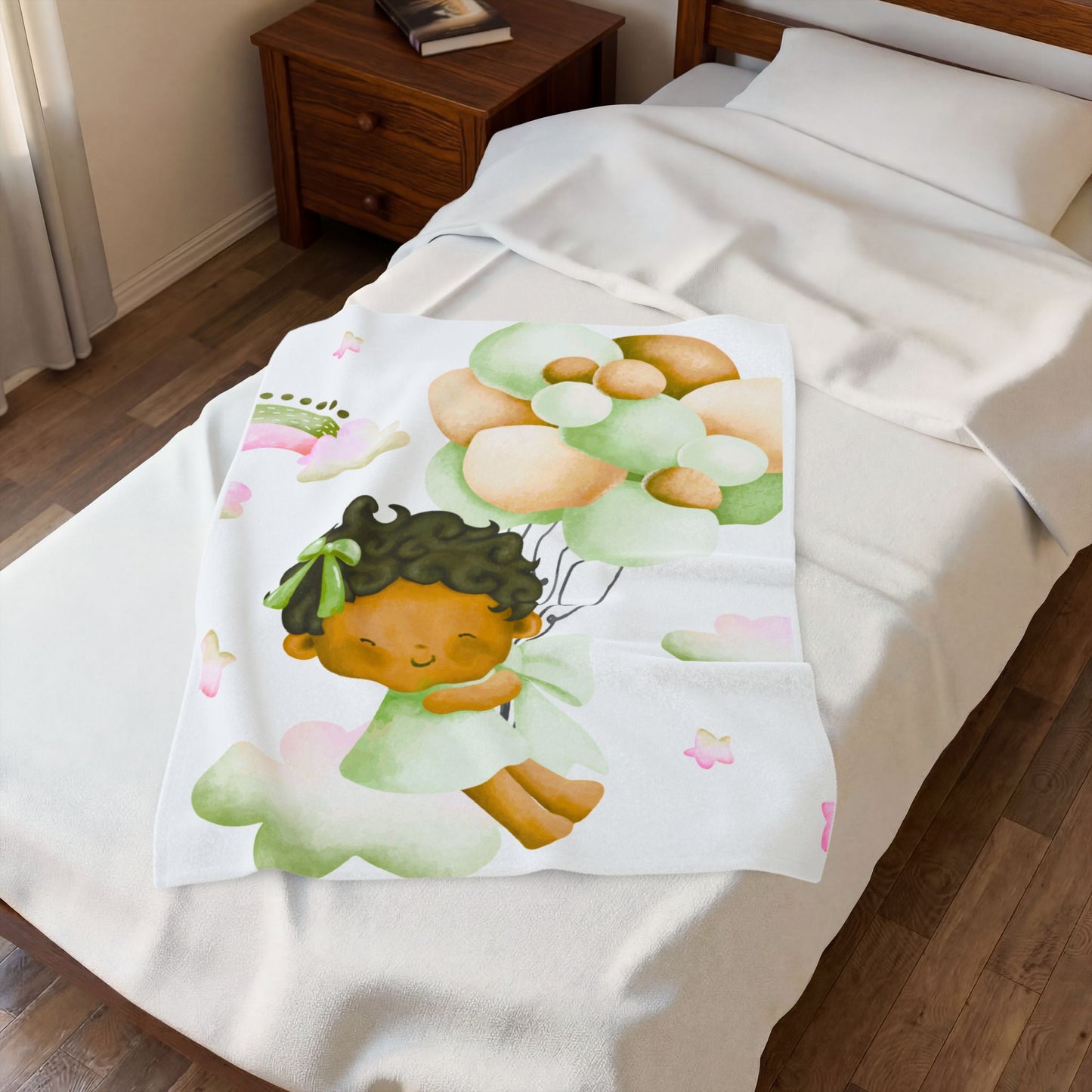 Baby Girl Balloon Velveteen Plush Blanket — Soft Nursery Throw for Newborns & Baby Showers