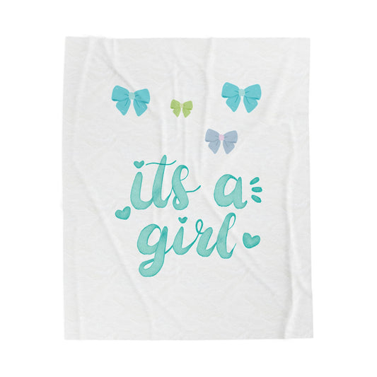 Velveteen Plush Blanket - "It's a Girl" Baby Announcement Throw