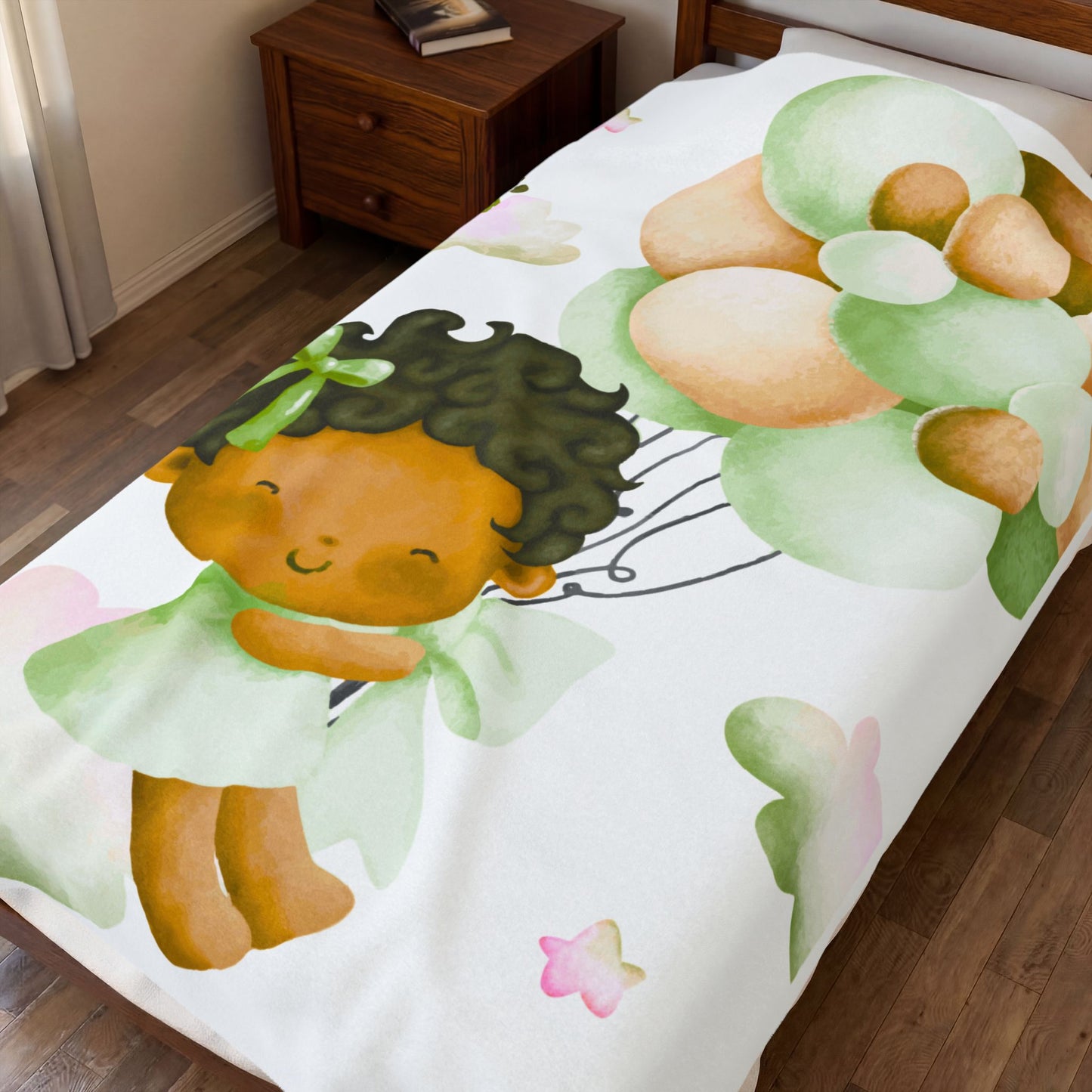 Baby Girl Balloon Velveteen Plush Blanket — Soft Nursery Throw for Newborns & Baby Showers