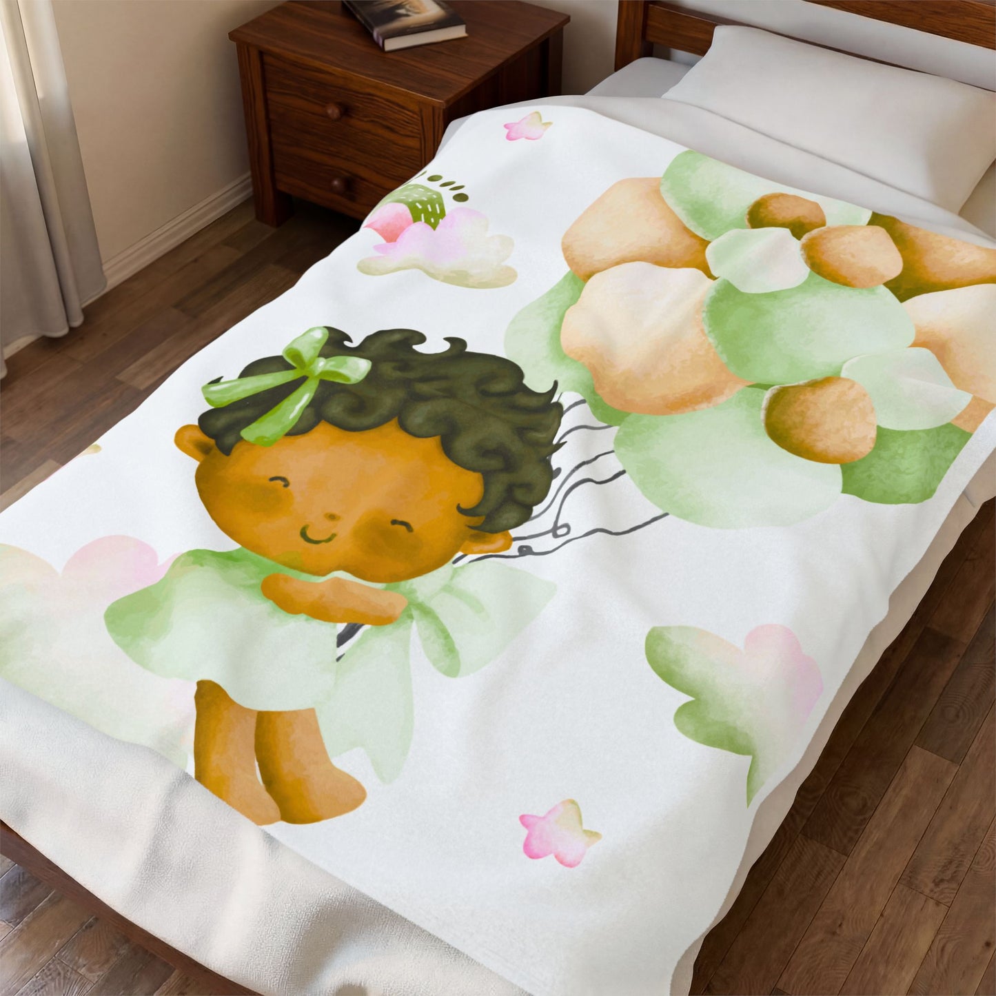Baby Girl Balloon Velveteen Plush Blanket — Soft Nursery Throw for Newborns & Baby Showers